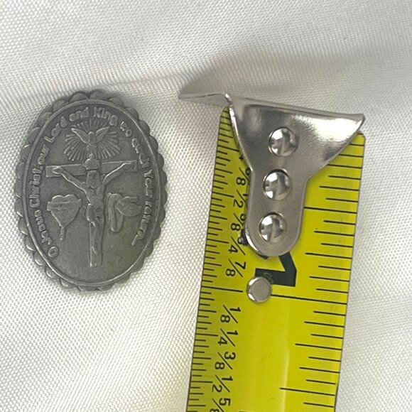 Antique Silver-Tone Religious Pocket Token With Crucifix & Sacred Heart Design - Picture 6 of 6